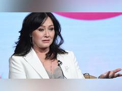 
      
      Shannen Doherty reveals cancer has spread to her brain 
      
      