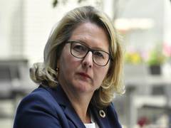 
      
      Germany's Minister of Development arrives in India
      
      
