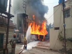 
      
      Fire breaks out at chemical factory in Howrah; no casualties 
      
      