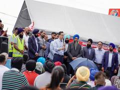 
      
      Canada Opposition leader supports Indian students
      
      
