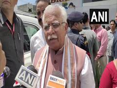 
      
      CM Khattar announces Rs 10k monthly assistance to Padma awardees
      
      