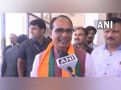 
      
      MP CM Shivraj Singh Chouhan performs Bhoomi Pujan
      
      