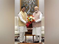 
      
      Tripura CM met, congratulated PM Modi on completion of of 9 years
      
      
