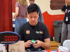 
      
      Man breaks Guinness World Record for solving Rubik cube in 3 sec.
      
      