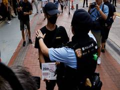 
      
      Big data surveillance: Chinese cops use IDs to gain chat records
      
      