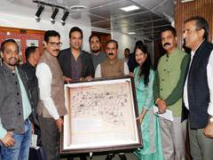 
      
      Himachal CM launches map on 'Celebrities associated with Shimla'
      
      