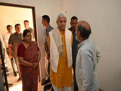 
      
      Lt Governor makes surprise check of Jammu shelter home
      
      