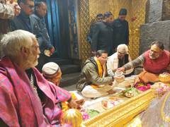 
      
      Uttarakhand CM Dhami offers prayers at Kedarnath Dham
      
      