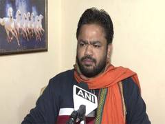 
      
      Hindu Sena files writ petition against 'Adipurush' film in Delhi 
      
      