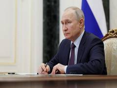 
      
      Putin confirms first nuclear weapons moved to Belarus
      
      