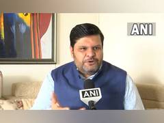
      
      Gourav Vallabh on Nitin Gadkari's displeasure at Karnataka syllab
      
      