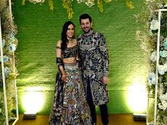 
      
      Sunny Deol's son Karan Deol gets married to Drisha Acharya
      
      