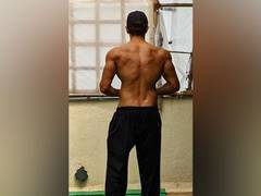 
      
      Hrithik  sheds major fitness goals as he flaunts his ripped back
      
      