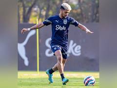 
      
      ISL: East Bengal FC sign Harmanjot Khabra, Mandar Rao Desai
      
      