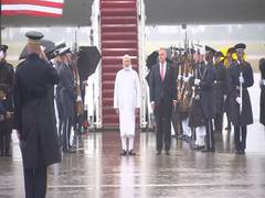 
      
      PM accorded ceremonial welcome, guard of honour at Washington
      
      