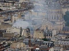 
    France: 16 injured as gas explosion destroys building in Paris
    
