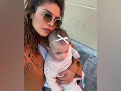 
      
      Check how Priyanka dressed up daughter Malti for her first Ascot 
      
      