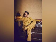 
      
      Anil Kapoor clocks 40 years in film industry
      
      