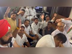 
      
      Congress stages protest in station to register FIR on poster row
      
      