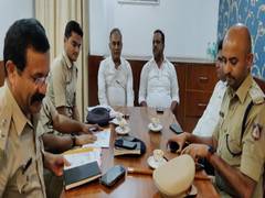 
      
      Root cause behind disturbed peace: K'taka Minister on drugs use
      
      