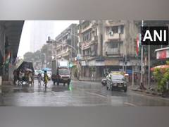 
      
      IMD issues yellow alert for Mumbai, predicts heavy rainfall
      
      