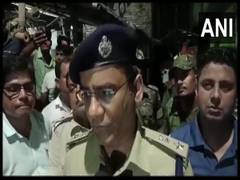 
      
      Bihar: Teenager killed, 3 injured in blast in Bhagalpur house 
      
      