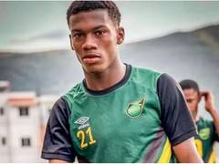 
      
      Chelsea sign 17-year-old Dujuan Richards
      
      