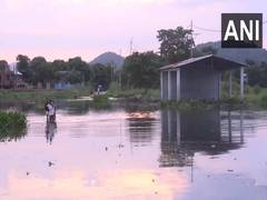 
      
      Water level of Brahmaputra in Guwahati marginally decreases
      
      