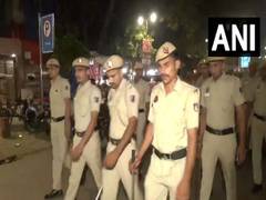 
      
      Delhi Police conducts patrolling in parts of capital
      
      