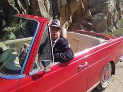 
      
      Tariq Javeed - A living legend pioneering the way for artists 
      
      