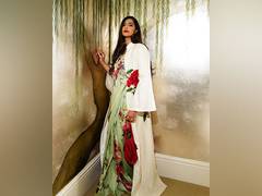 
      
      Sonam Kapoor represents India at UK PM Rishi Sunak's reception
      
      