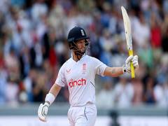 
      
      Ashes, 2nd Test: Duckett's knock helps England stay in the hunt  
      
      