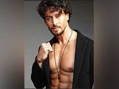 
      
      Tiger Shroff flaunts his toned body in new workout video
      
      