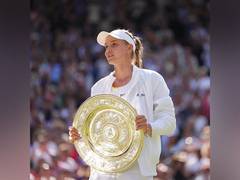 
      
      Wimbledon draw: Elena Rybakina opens title defence against Rogers
      
      
