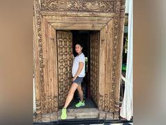 
      
      Kareena Kapoor shares glimpse of 'Zoom meeting' view
      
      