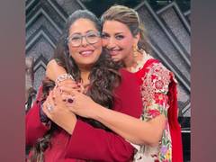 
      
      Sonali Bendre wishes Geeta Kapoor on her birthday
      
      
