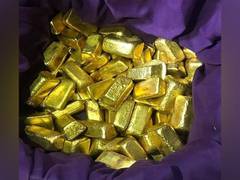 
      
      Hyderabad Customs seize over 2 Kg of gold worth Rs 1.37 cr
      
      