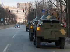
      
      Russia, Ukraine exchange prisoners of war
      
      