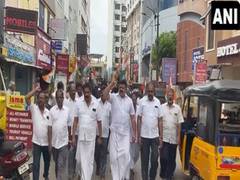 
      
      Coimbatore Congress workers protests against court decision 
      
      