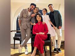 
      
      Ranbir, Riddhima light up mother Neetu Kapoor's birthday bash
      
      