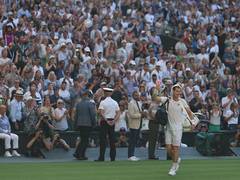 
      
      Murray reflects on 'very disappointing' loss to Stefanos
      
      