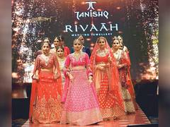 
      
      Tanishq Presents Brides of Gujarat Grand Finale
      
      