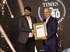
      
      Sanket Mehta felicitated at Times 40 Under 40
      
      
