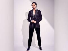 
      
      Ayushmann opens up about his distinct choice for songs, films
      
      