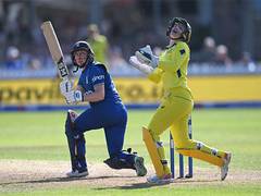 
      
      England's Heather Knight completes 6,000 international runs
      
      