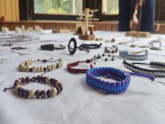 
      
      J-K: Unique bone carving exhibition showcases artistic brilliance
      
      