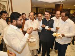 
      
      Maharashtra: Tea party organized on eve of Monsoon Session
      
      