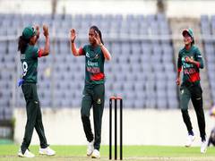 
      
      Bangladesh coach Hashan Tillakaratne highlights batting issues
      
      