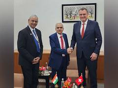
      
      G20 Meet: RBI Governor meets Swiss National Bank’s Thomas Jordan
      
      