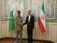 
      
      Pakistan, Iran 'vow to eradicate terrorism' in border areas
      
      